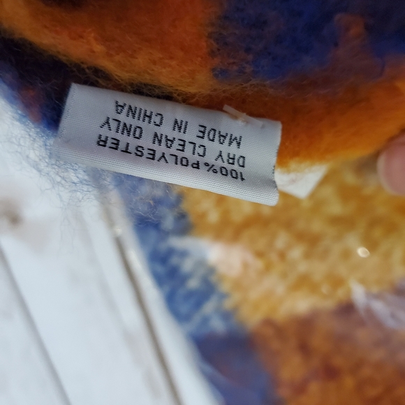 Anthropologie Lulla Collection Scarf with Fringe - Picture 4 of 4